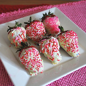 white chocolate strawberries