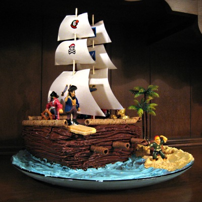 Pirate Birthday Cake on Pirate Cake Three Round Cake Halves Are Used To Form