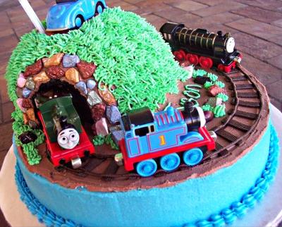 Train Birthday Cake on To Birthday Cakes Thomas The Train Cake 2 By Rebecca